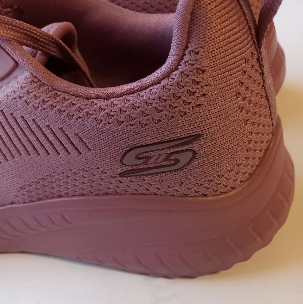 SOLD!New Skechers Bobs memory foam athletic sneakers NWOB - Picture 9 of 10